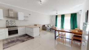 Modern 3-bedroom apartment in Qawra